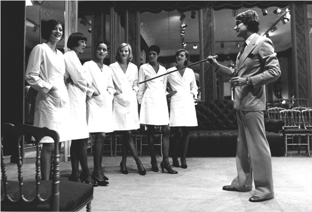 Yves Saint Laurent surveys his models in Pierre Thoretton’s L’amour Fou.