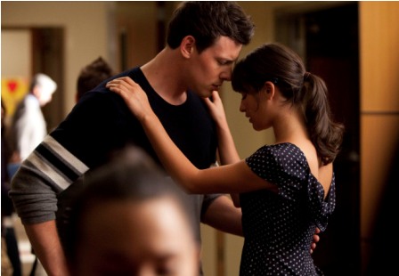 Finn (Cory Monteith, L) and Rachel (Lea Michele, R) share a moment in 