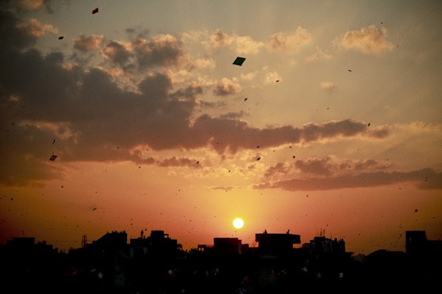 The sky above Ahmedabad is filled with kites in Prashant Bhargava’s Patang.